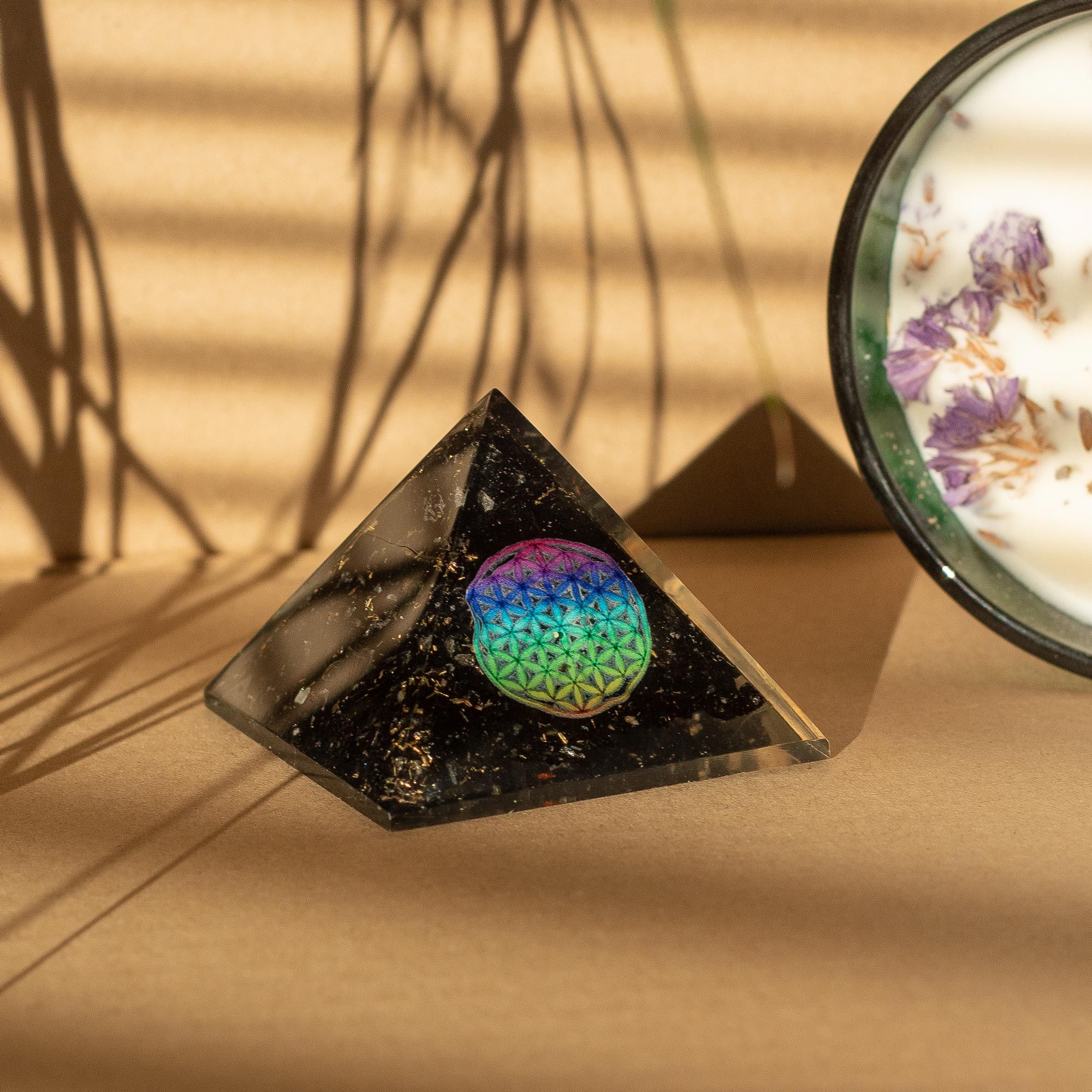 Small Organite Pryamids 5.5x4.5cm - Flower of Life - Black Tormaline Chips